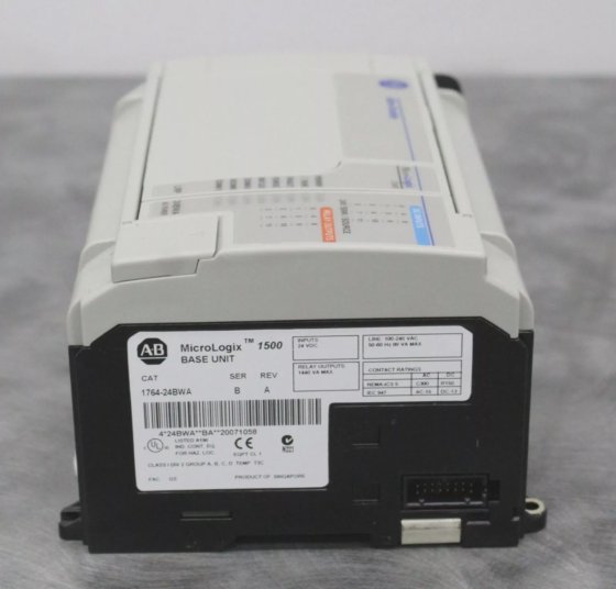 Allen-Bradley 1764-24BWA MicroLogix 1500 Programmable