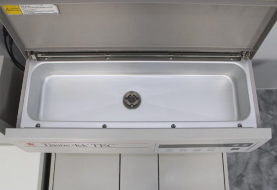 Sakura Tissue-Tek TEC 5 Tissue