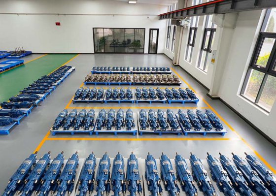 Woserld M21DX液压凿岩机