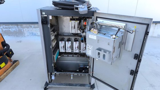 2006 KUKA KR200 COMP