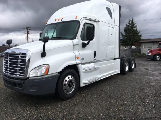 2015 Freightliner Cascadia >> 2015 Freightliner Cascadia In Spokane Wa Usa 2015 Freightliner Cascadia >> 2015 Freightliner Cascadia In Spokane Wa Usa