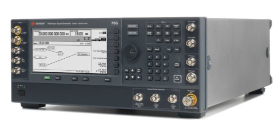 Keysight Technologies E8267D