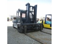 Komatsu FD70-6 7.0T Forklift Truck