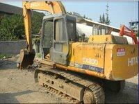 Hitachi EX 200 Excavator in