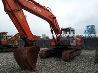 Hitachi EX220 Excavator in Shanghai,