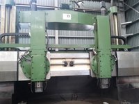 2009 Yeongdong DGD-2840 CNC Vertical
