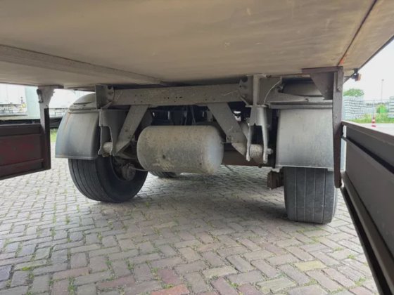 2012 Schmitz Cargobull Carrier Vector