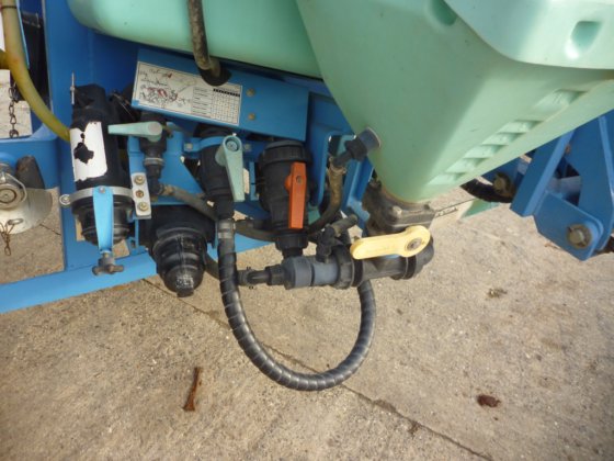 2004 Berthoud Access 8