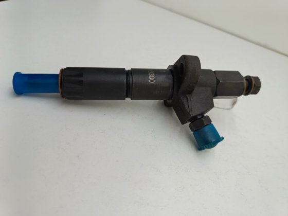 静音柴油发电机组燃油喷射器