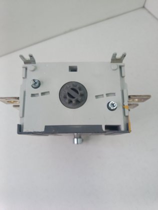 服务器机架承包商