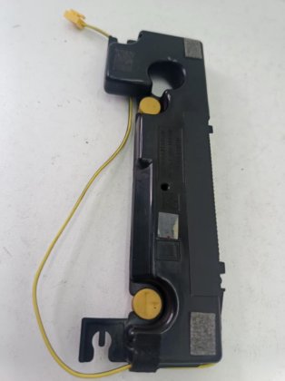 32英寸LED电视主扬声器