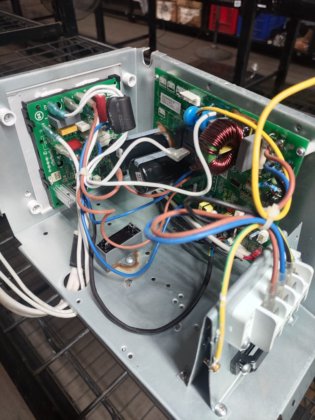 窗式空调电路板