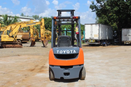 2011 丰田 62-8FD25 2.5 吨叉车