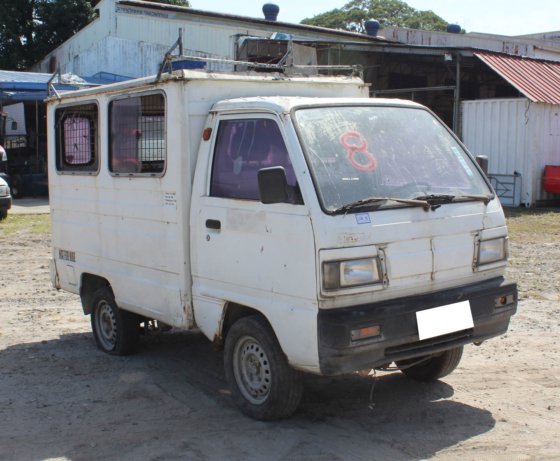 2002款铃木Bravo 4X2 4W多功能厢式货车 | LO4-8