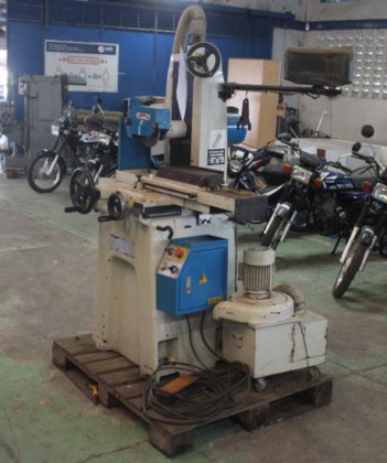 工业机械 / 用于脚手架框架制造的机械臂