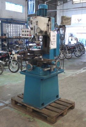 工业机械 / 用于脚手架框架制造的机械臂