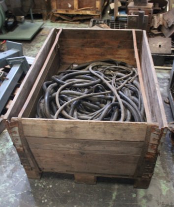 工业机械 / 用于脚手架框架制造的机械臂