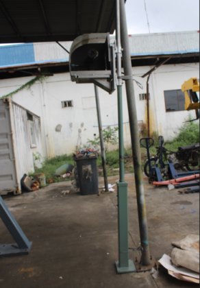 工业机械 / 用于脚手架框架制造的机械臂