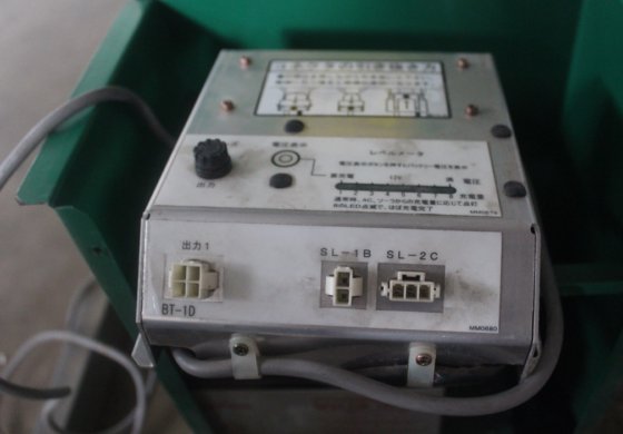 Conlux BT-1D 太阳能交通灯 | QO5-3