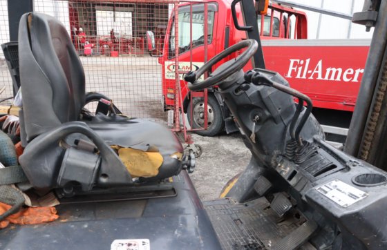 卡特彼勒2014款叉车DP30NT