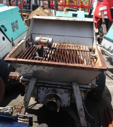 2012款博斯特15AR混凝土泵