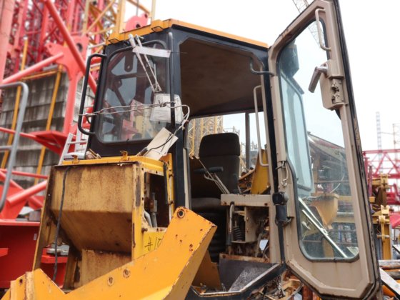 卡特彼勒2000推土机D4HL6P