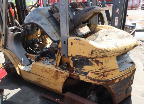 卡特彼勒2012叉车DP30NT