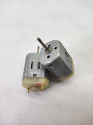 奶泡器直流电机