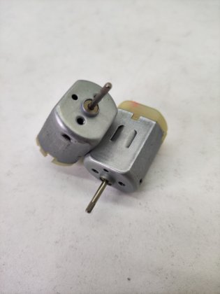 奶泡器直流电机