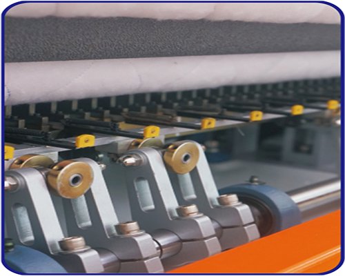 DS系列电脑飞梭多针绗缝机