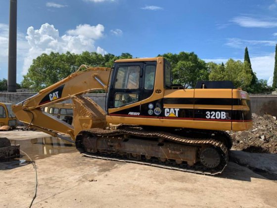 2020 CAT 320BL