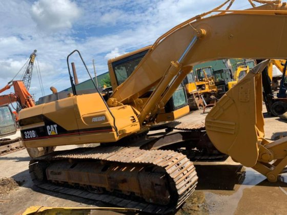 2020 CAT 320BL