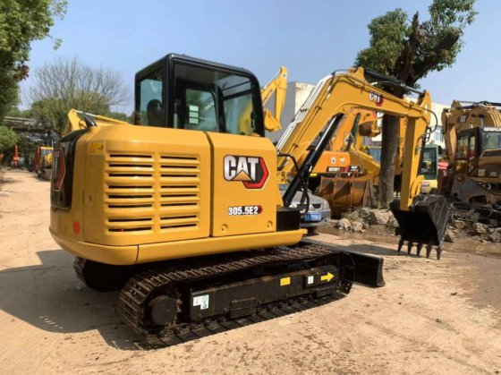 2019 CAT 305.5 E2