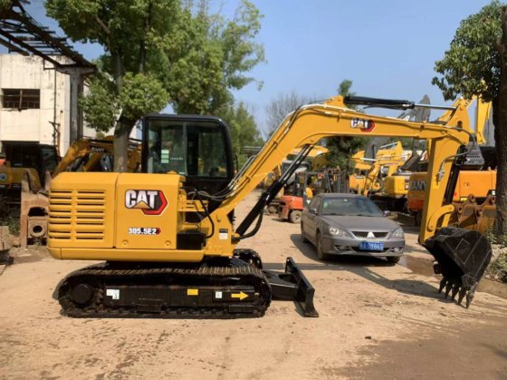 2019 CAT 305.5 E2