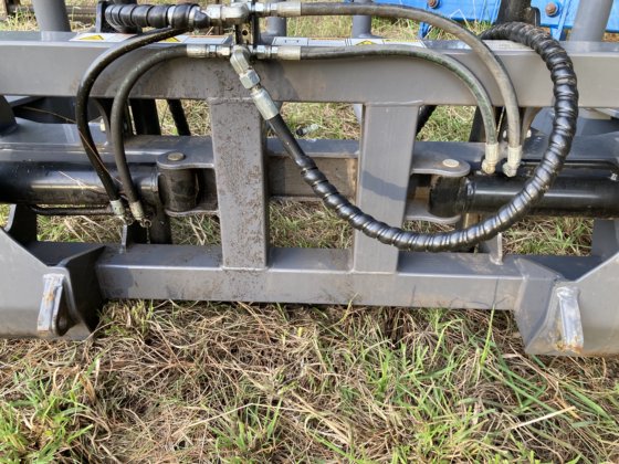 2020 Songhyun SH90BG Silage Bale Grab. Serial Number ( EX000215 ) Mass ...