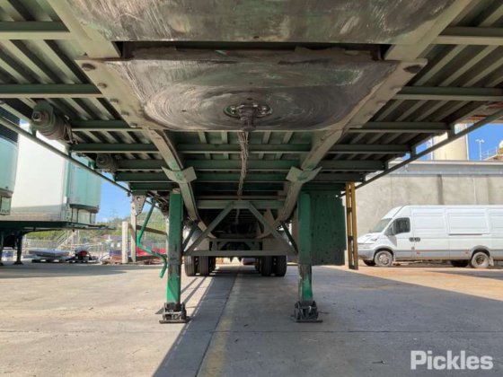 2019年式クルーガーST-3-0D