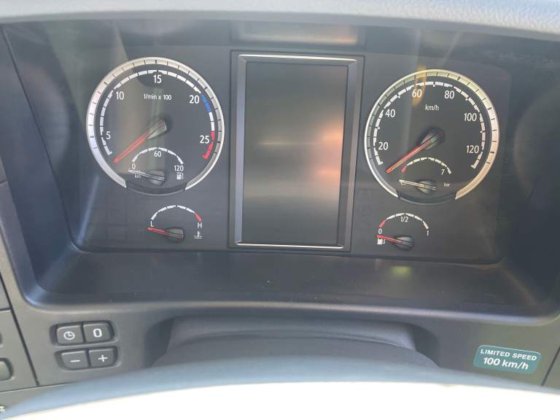 2017款斯堪尼亚P360