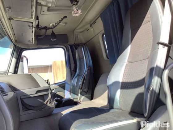 2011年式ボルボ FM 450