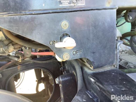 2011年式ボルボ FM 450