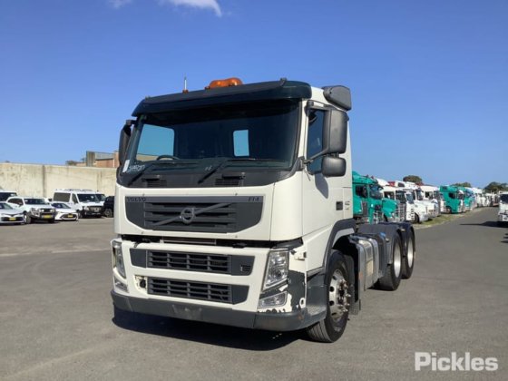 2011年式ボルボ FM 450