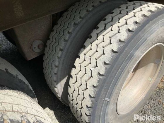 1995 年玛蒂尔达步行地板