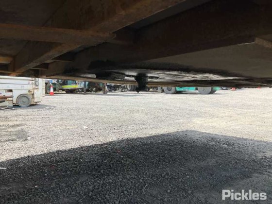 1995 年玛蒂尔达步行地板