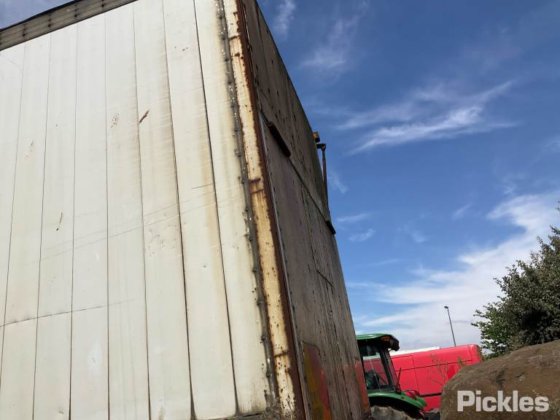 1995 年玛蒂尔达步行地板