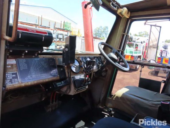 1989年 Franna 4WD 12