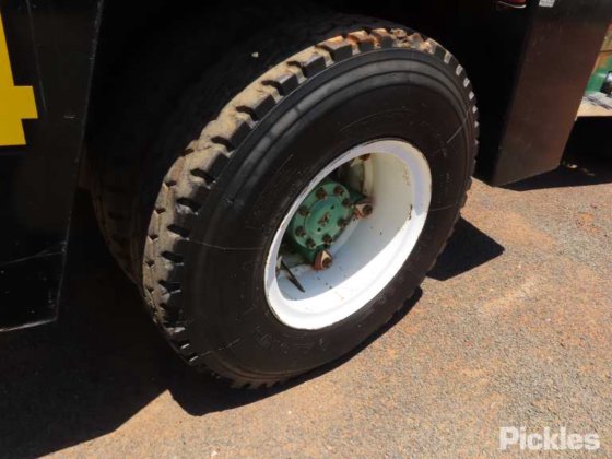 1989年 Franna 4WD 12