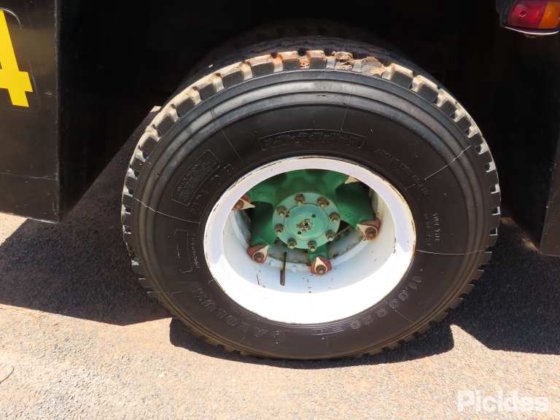 1989年 Franna 4WD 12