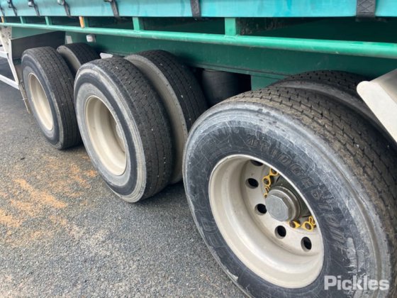 2019年式クルーガーST-3-0D