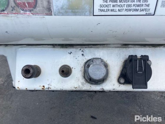 2019年式クルーガーST-3-0D