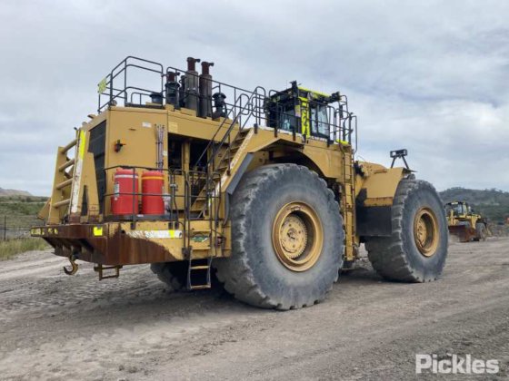 2011年式キャタピラー994F