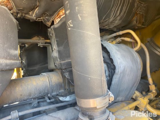 2011年式キャタピラー994F